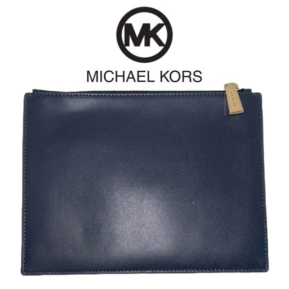 Michael Kors Cary Leather Zipper‎ Pouch - Navy Blue - Picture 2 of 3